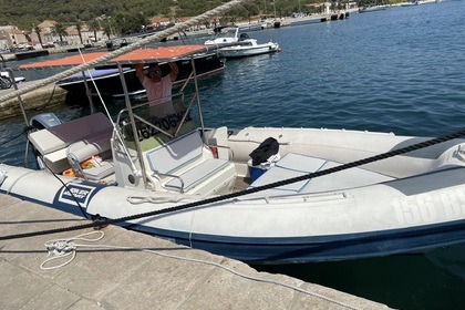Rental Motorboat Joker Boat Clubman 24 Komiža