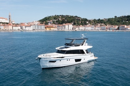 Hyra båt Motorbåt Greenline Yachts Greenline 58 Fly Pirovac