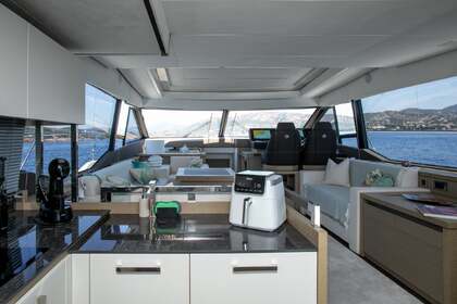 Verhuur Motorboot Prestige 630S Saint-Tropez
