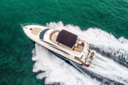Hire Motor yacht Sunseeker FLY Miami