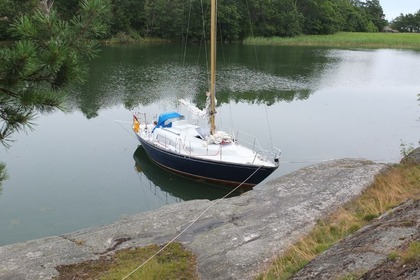 Hyra båt Segelbåt Dufour Arpege Eldtomta