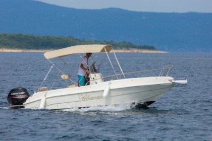 Rental Motorboat BLUMAX 550 OPEN Malinska