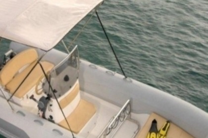 Location Semi-rigide Capelli 505 La Ciotat