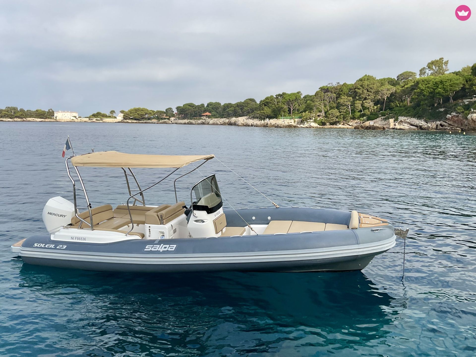 Czarteruj Salpa Soleil 23