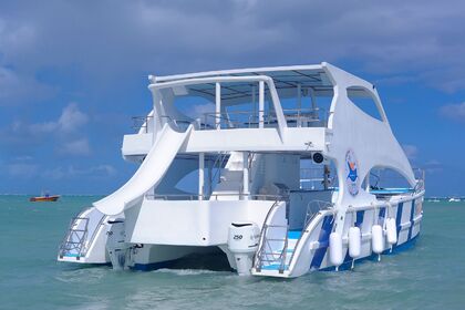 PREMIUM YACHT RENTAL:ALL INCLUSIVE CAPTAIN AND CREW