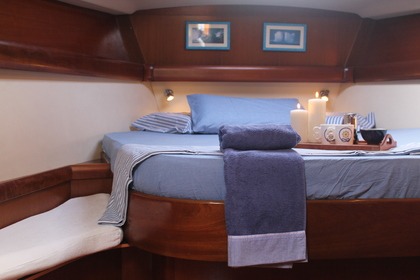 Bizzosa sail experiences