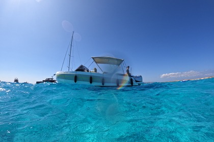 Miete Motorboot Zephyr Boats Zephyr 800 Santa Eulalia del Río