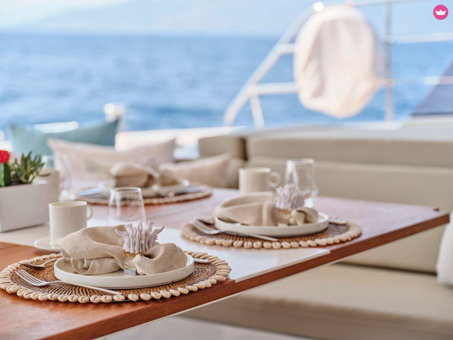 Catamaran Fountaine Pajot Power 67 19.49m 6