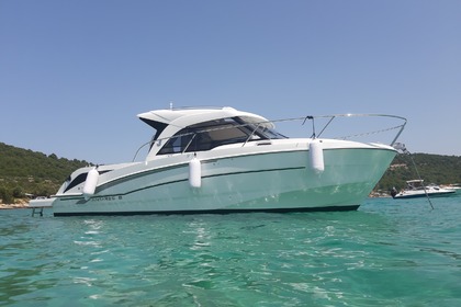 Location Bateau à moteur Beneteau ANTARES 8 OB Sukošan