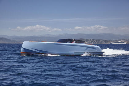 Hire Motorboat Vanquish VQ45 Open Golfo Aranci