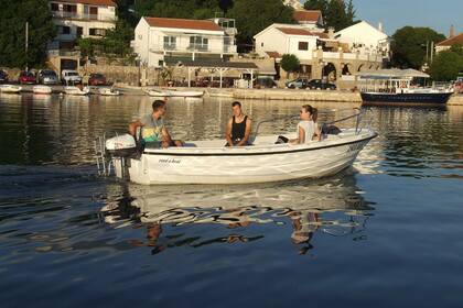 Rental Motorboat Traditional Pasara Jasenice, Zadar County