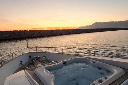 Rental Motorboat Cantiere di pisa Akhir76 Positano