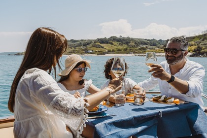 PRIVATE LUXURY AMALFI COAST BOAT TOUR