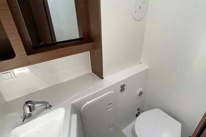 Lagoon 42 - 4 + 1 cab.