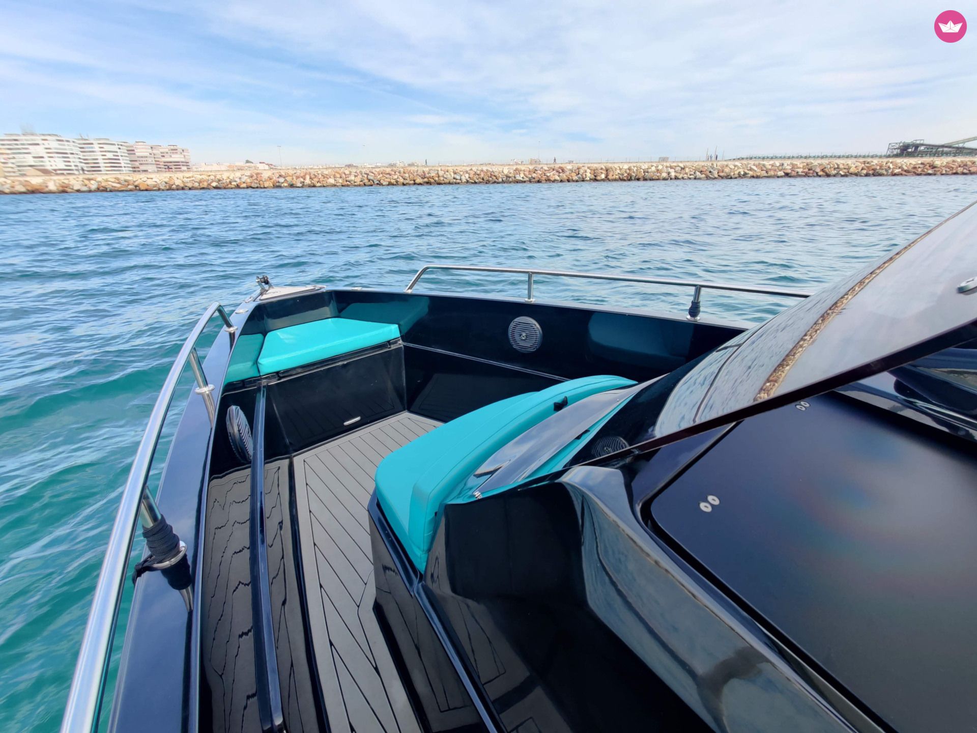 Bateau à moteur Nuva M6 Open 115cv 4