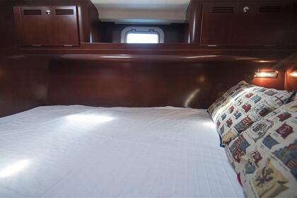 Beneteau 64 for 8 Guests on Charter