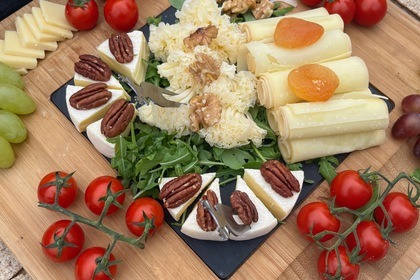 Luxury 12 seater pontoon boat with skipper