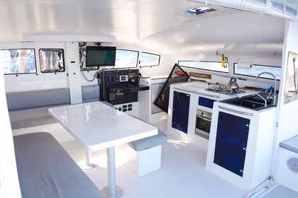 Catamaran TS42 rapide confortable et sportif