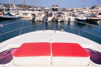 Tessa, Bavaria 33 Sport