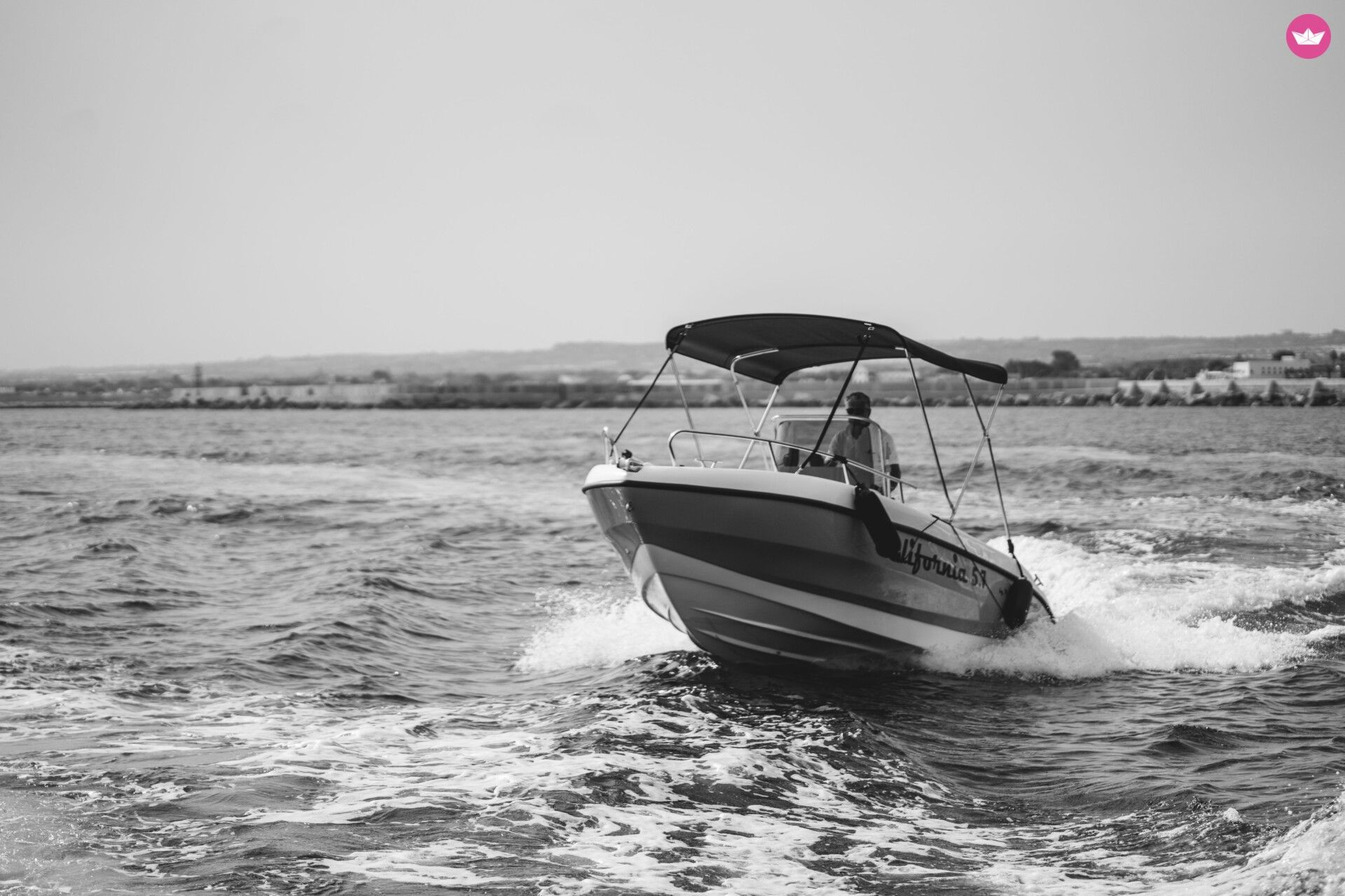 Bateau sans permis Nautica Service Srl California 5.7 40cv 6