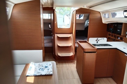 Jeanneau Sun Odyssey 410