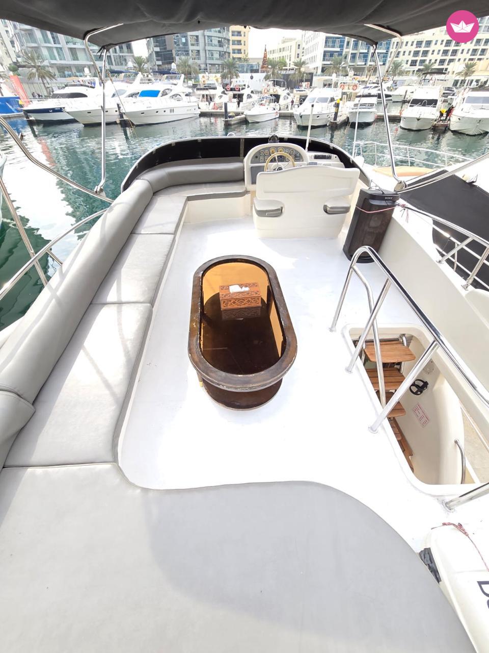 Bateau à moteur Shaali 2018 500cv 5