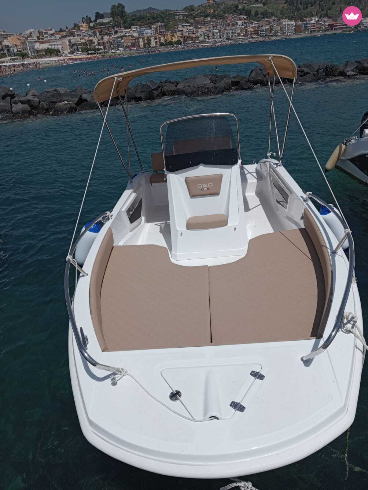 Bateau sans permis Q-BARQA Q-20 40cv 3