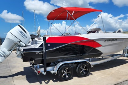 Rental Motorboat Starcraft SVX 231 Galveston