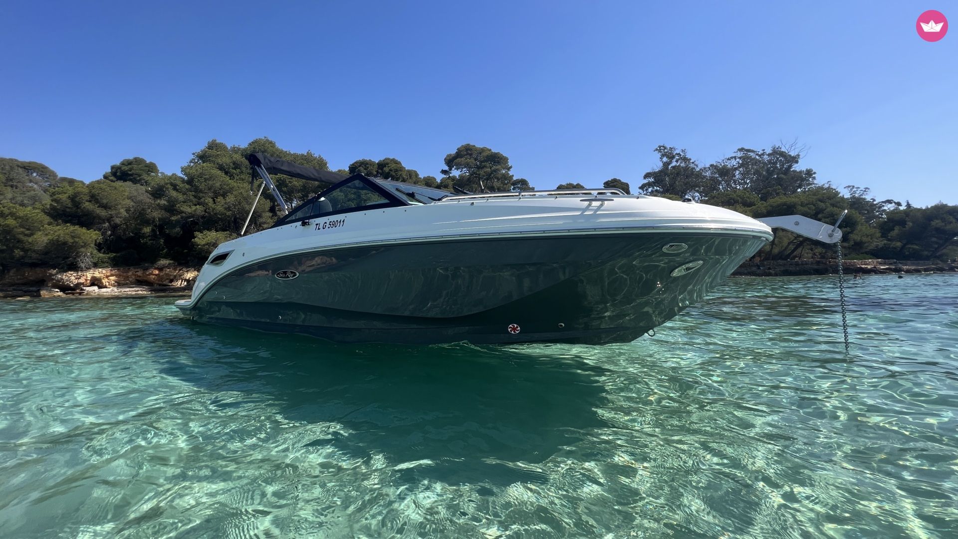 Bateau à moteur Sea Ray 250 SDX 250cv