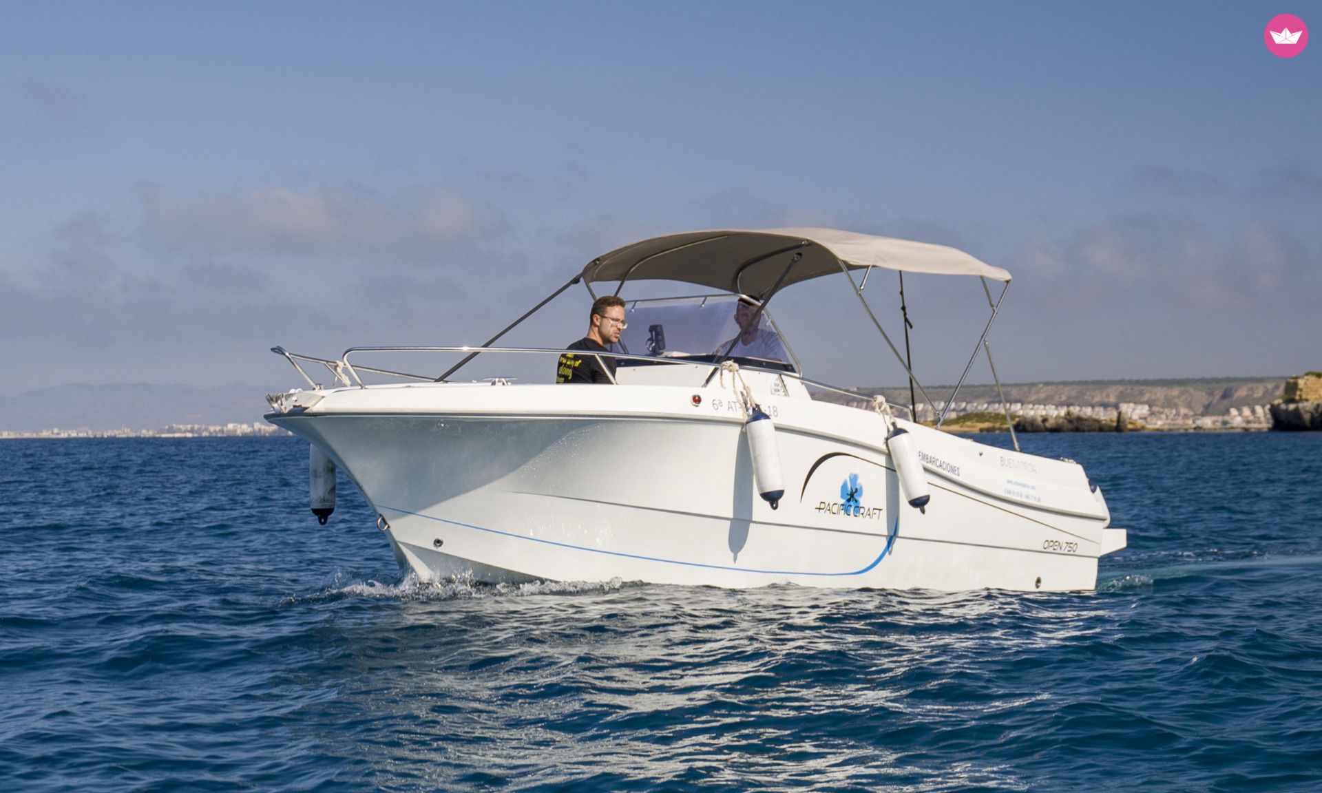 Bateau à moteur PACIFIC CRAFT 750 Open 225cv 6