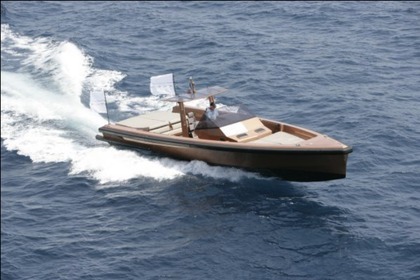 Hire Motorboat Wally Tender 45 Port Grimaud