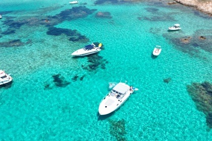 Bellissimo motoscafo a Porto Rotondo
