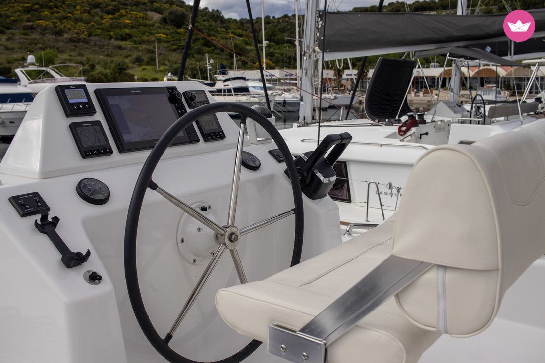 Catamaran Dufour Yachts Dufour 48 Catamaran - 5 + 1 cab. 14.7m 2
