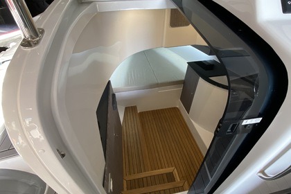 Pirelli Pzero 1100 cabin