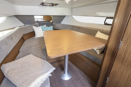 BENNETEAU FLYER 9 SUN DECK