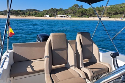 Location Bateau à moteur Quicksilver Activ 605 Open Palamós