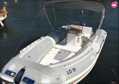 Location Semi-rigide Gommone Led-Marli-Nadir 40Cv Gênes