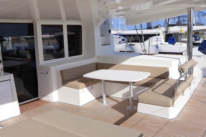 Location Catamaran Lagoon-Bénéteau Lagoon 52 F - 5 + 2 cab. Tortola