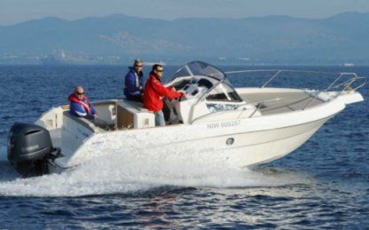 Miete Motorboot Capelli 25 Wa Cogolin
