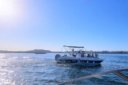 Hire Motorboat Nireus 620CL Santander