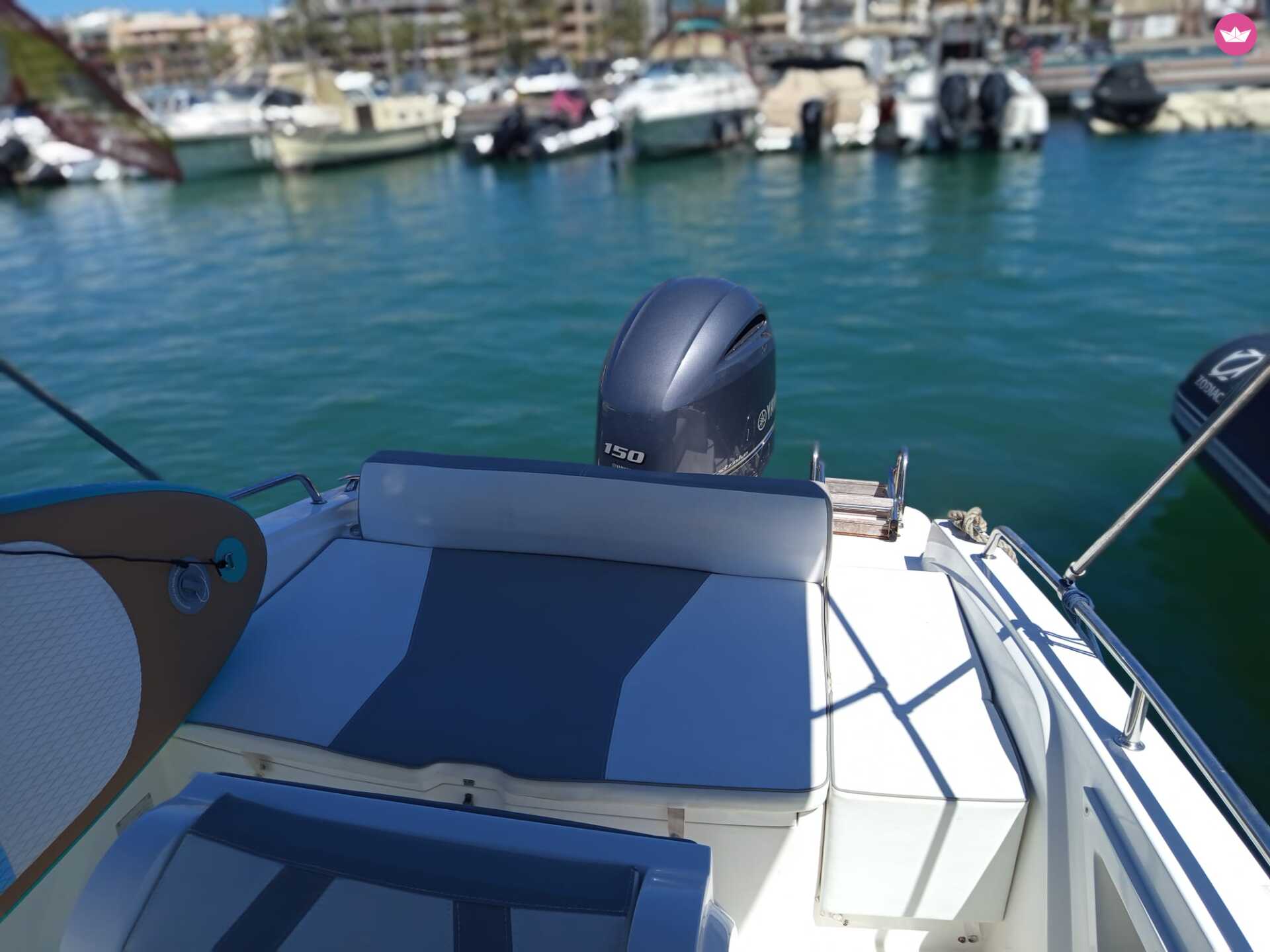 Bateau à moteur NAUTILUS ORIZZONTI 100cv 4