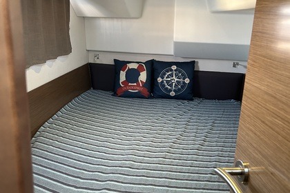 fountain pajot my 37