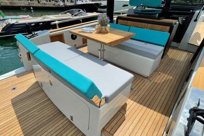 ¡Descubre la Italyure 38: Tu Experiencia de Lujo en el Mar te Espera!