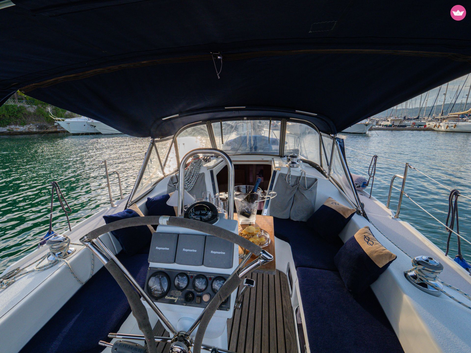 Voilier Catalina 320 10m 6