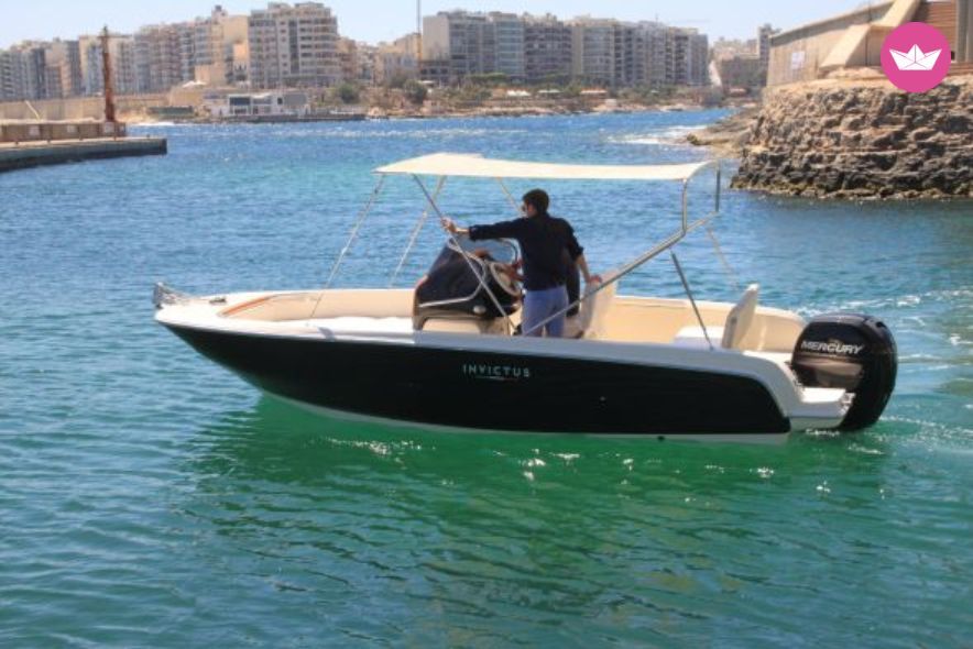 Czarter łódź motorowa w St. Julian’s  