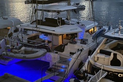 Catamarano Lagoon 46