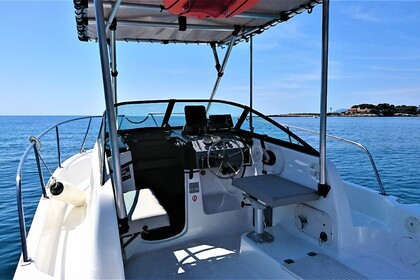 Charter Motorboat Bayliner TROPHY 2052 WA PRO Golfe Juan