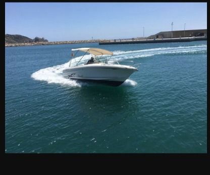 Location Bateau à moteur Jeanneau Xiulo L'Estartit