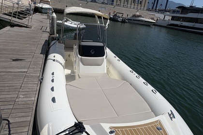 Noleggio Gommone Capelli Capelli Tempest 700 Castellammare di Stabia