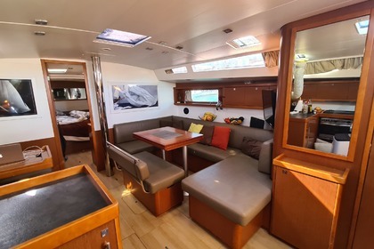 BENETEAU OCEANIS 48 - co-navigation